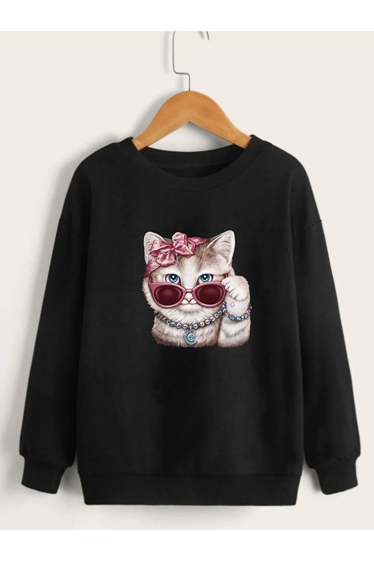 - Postoperative pet anti-licking Elizabethan collarVask Girl's Black Crew Neck Oversize Fancy Cat Sweatshirt