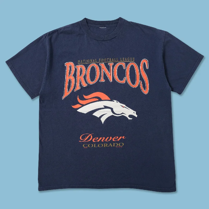 - Pet stroller can be taken on the plane1997 Denver Broncos T-Shirt Medium