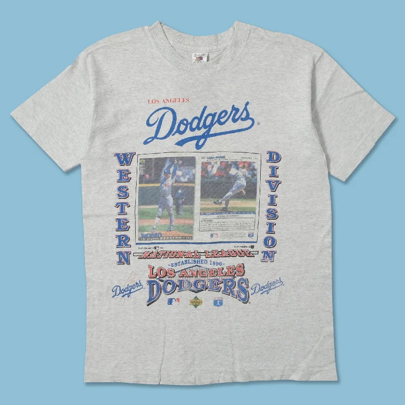 - Pregnant cat delivery room warming box1995 Los Angeles Dodgers T-Shirt Medium