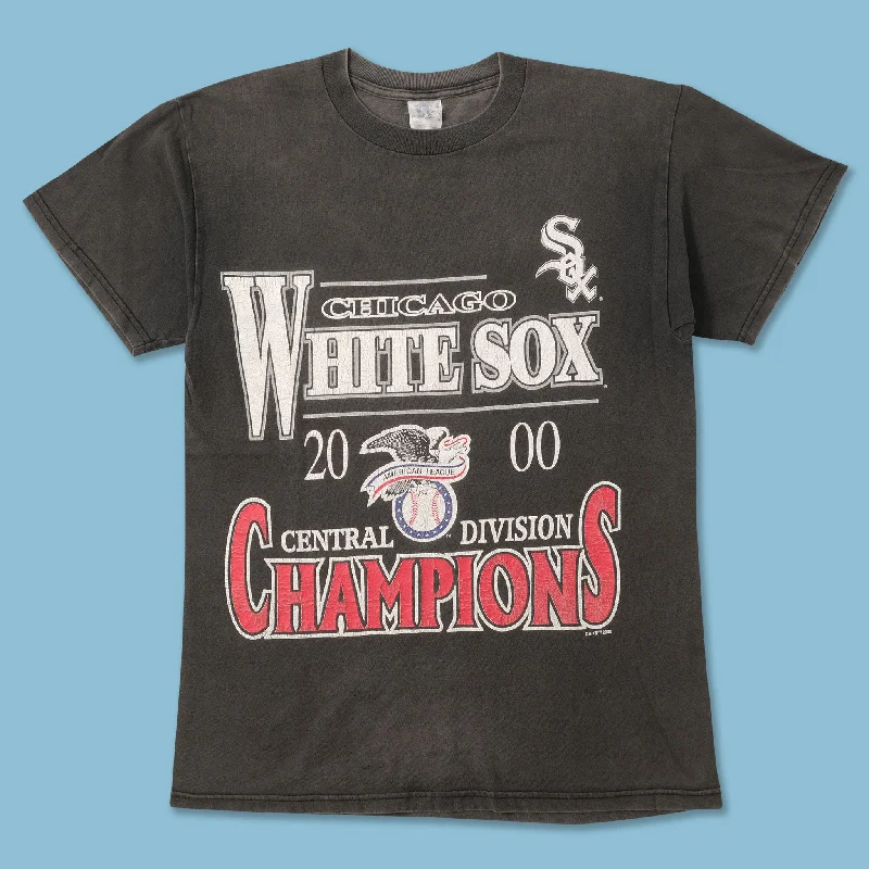 - Pet smart GPS locator2000 Chicago White Sox T-Shirt Medium